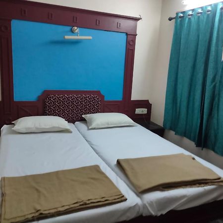 Anjana Hotels ثيني المظهر الخارجي الصورة
