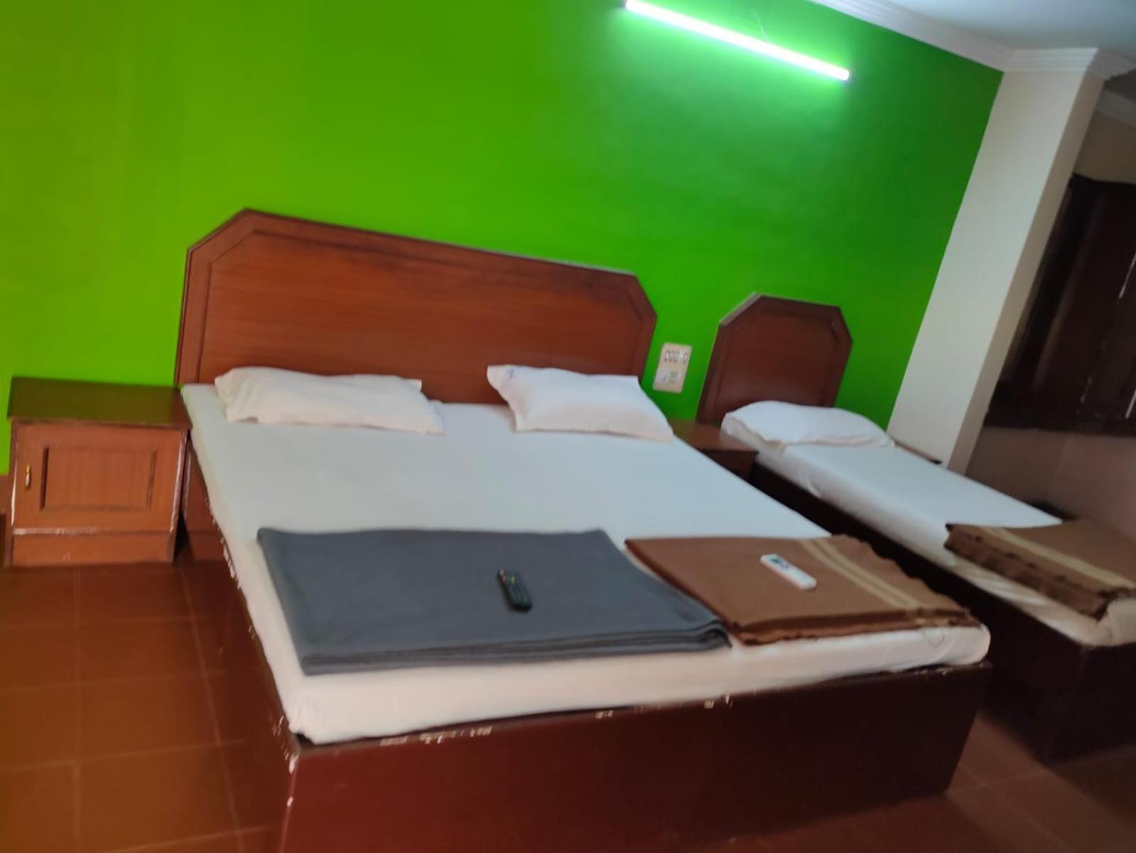 Anjana Hotels ثيني المظهر الخارجي الصورة