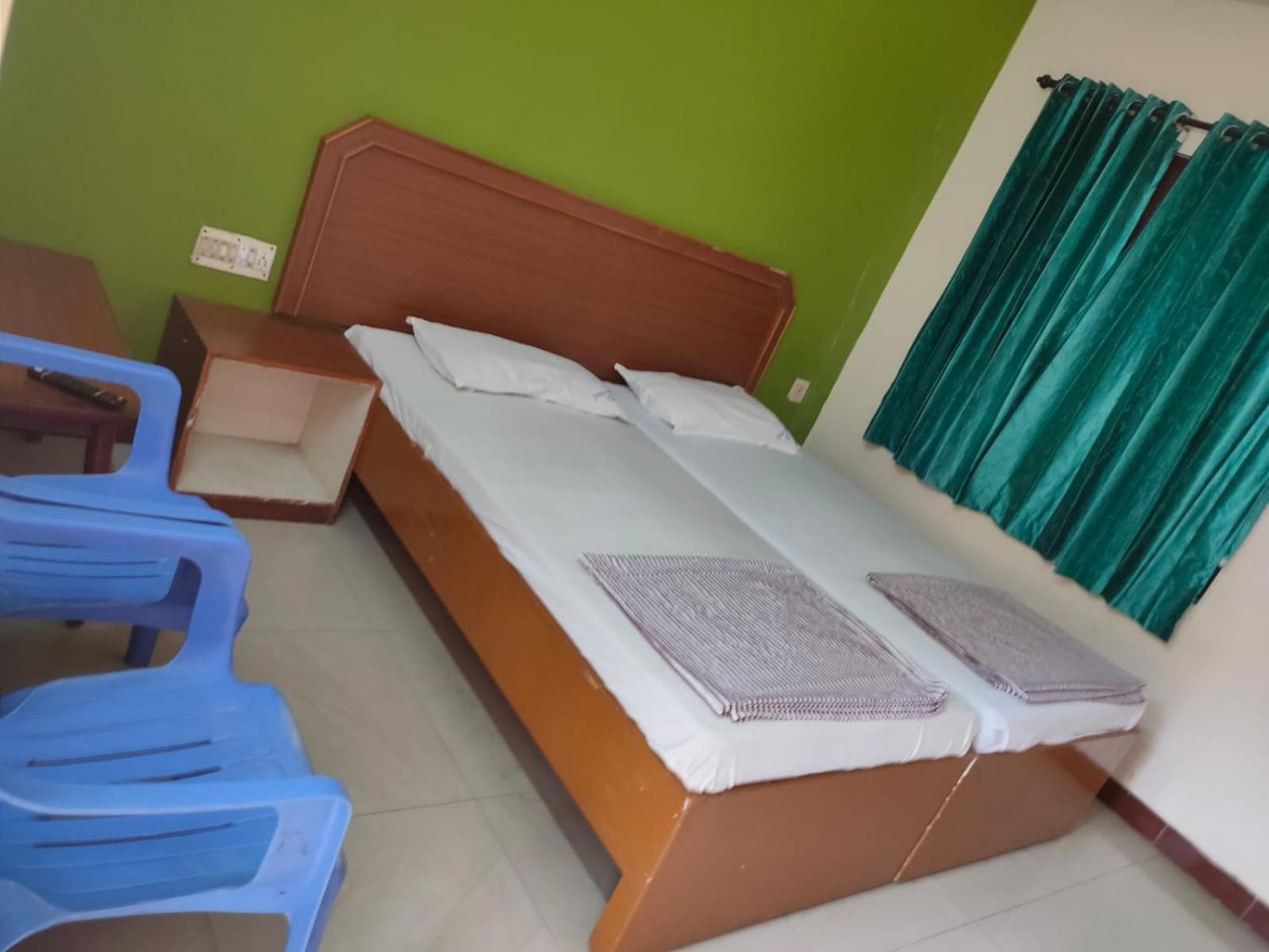 Anjana Hotels ثيني المظهر الخارجي الصورة